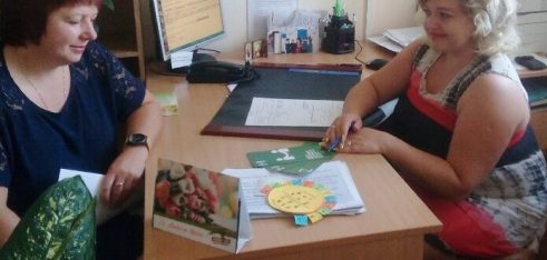 У міському та районних центрах зайнятості фахівці Бердичівського місцевого центру та бюро правової допомоги давали рекомендації, як не потрапити у рабство за кордоном