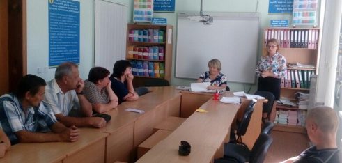 Фахівці Андрушівського бюро правової допомоги провели семінар для осіб, що знаходяться на обліку в районному центрі зайнятості