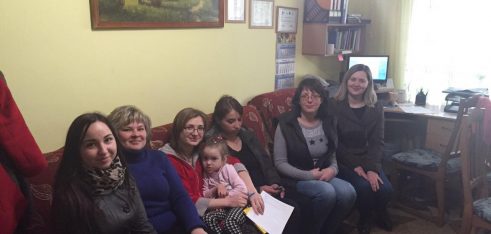 Регіональний та Житомирський місцевий центри правової допомоги сприяють у захисті прав жінок, які стали жертвами насильства