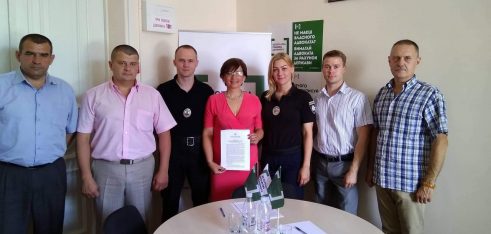 Круглий стіл за участі Регіонального центру, уповноважених з питань контролю за дотриманням прав людини, патрульною поліцією та Житомирським відділом поліції ГУНП у Житомирській області