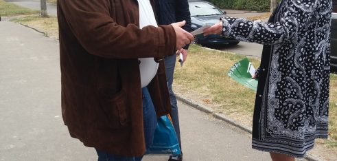 Працівники Житомирського місцевого центру з надання БВПД активно інформують житомирян про систему БПД