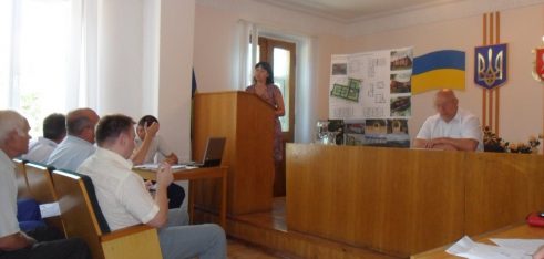 Працівники Овруцького бюро правової допомоги взяли участь у сесії Овруцької міської ради та провели тренінг із посадовими особами ОМС