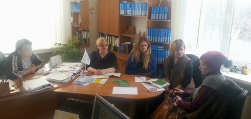 Об’єднати зусилля, щоб допомогти