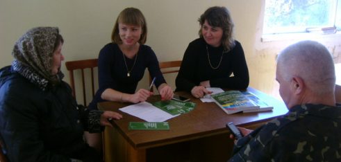 Робота на місцях: виїзні прийоми, консультації, правопросвітництво