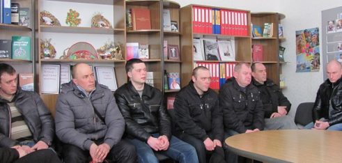 В Шостці з правових питань консультували учасників АТО