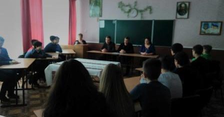 Учнівській молоді розповіли  про  відповідальність за вживання алкогольних напоїв, наркотичних засобів та тютюнопаління