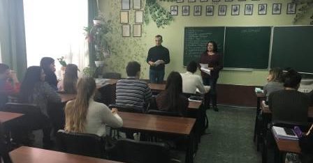 Про те як уникнути цькування серед однолітків та яка передбачена за  це відповідальність інформували учнів фахівці Кременчуцького місцевого центру