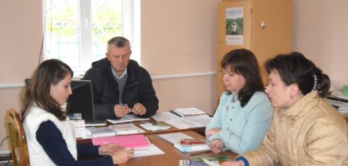 Аграрії та мешканці Воютинської і Білостоцької сільських рад Луцького району отримали правову допомогу