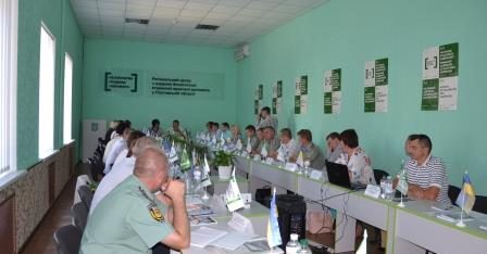 У Полтаві за круглим столом обговорили  питання недопущення катувань та жорстокого поводження у місцях несвободи