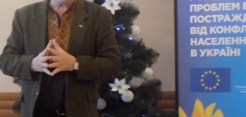 Форум-театр в Ужгороді зібрався на захист права голосу внутрішніх переселенців