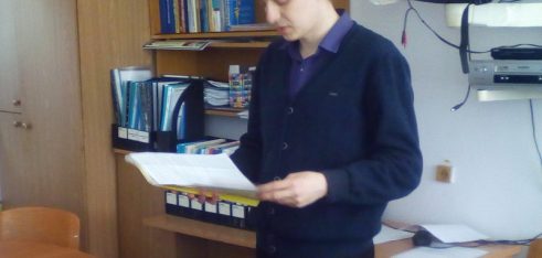 У Глухівському міськрайонному центрі зайнятості  інформували  безробітних про діяльність у сфері господарювання