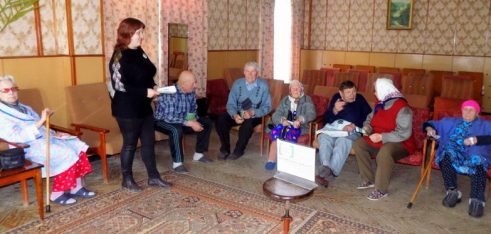 Відвідувачам госпіталю ветеранів війни в м. Шостка розповіли про пільги та надали юридичні консультації