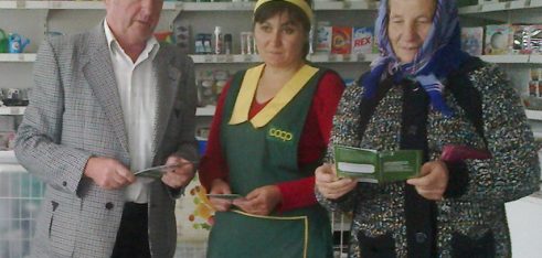 Проведення «вуличного інформування» населення в Хмелівці