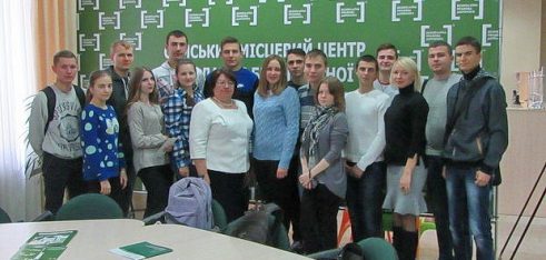 Студенти Сумського НАУ знайомляться з роботою Сумського місцевого центру з надання БВПД