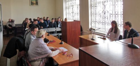 Адвокати Сумщини обговорювали актуальні питання в Зарічному районному суді