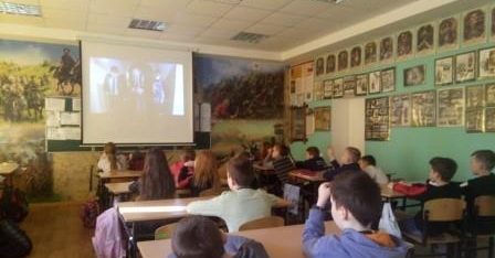 Як протидіяти шкільним тиранам говорили з полтавськими школярами