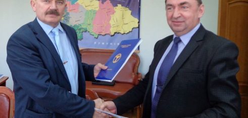 Договір про співпрацю підписали керівники Регіонального центру з НБВПД та Обласного центру зайнятості