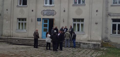 Про порядок звільнення у зв’язку із закінченням строку дії трудового договору роз’яснили представники Шумського бюро