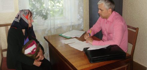 У смт. Радуль Ріпкинського району розпочав роботу виїзний консультативний пункт