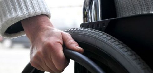 Як отримати державну соціальну допомогу людині з інвалідністю?