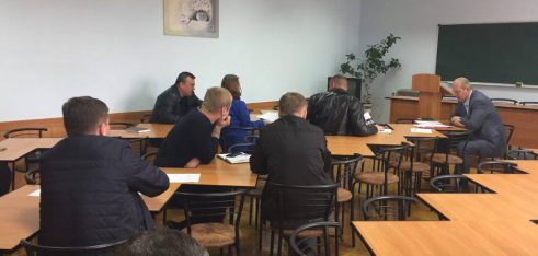 Про систему безоплатної правової допомоги для працівників апаратів райдержадміністрацій та облдержадміністрації