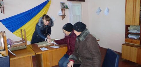 Керівники бюро правової допомоги консультують щодо проведення інвентаризації земель та оформлення спадщини