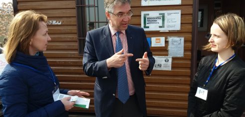 Посол Канади в Україні Роман Ващук відвідав КПВВ «Майорськ»