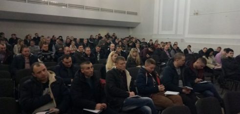 У поліцейських є низка обов’язків відносно затриманого: нагадали правоохоронцям Тернопільщини на правоосвітньому навчанні