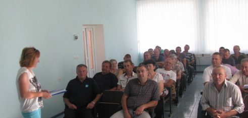 Хто користується пільгами при сплаті земельного податку для фізичних осіб?