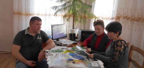 У Мені обговорено права дітей на освіту