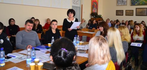 Науково-практичний круглий стіл «Подолання домашнього насильства – сила у взаємодії»