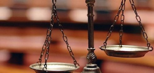 Адвокати, які надають безоплатну правову допомогу у резонансних справах, повинні бути захищені від зовнішнього впливу чи тиску