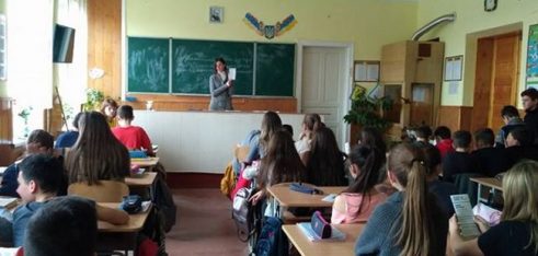 Захист прав та свобод неповнолітніх в Україні