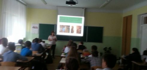 Правопросвітництво для школярів: про цькування в мережі Інтернет і наслідки правопорушень