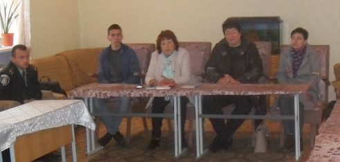 Особовий склад та засуджених, що перебувають у Ізяславській виправній колонії, інформували про право на безоплатну правову допомогу