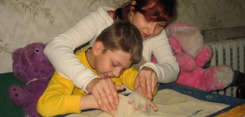 Адвокат домоглася для своєї клієнтки виплати пенсії за віком, як матері інваліда з дитинства