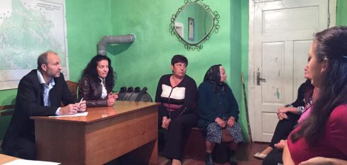 Правопросвітницька компанія у рамках виїздів мобільних точок доступу до безоплатної правової допомоги триває