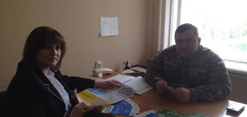 Фахівці Яворівського та Новояворівського бюро правової допомоги зустрілись з керівництвом військової частини