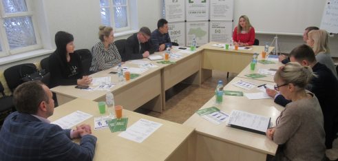 «Ти знаєш, що ти – людина. Ти знаєш про це чи ні?..»