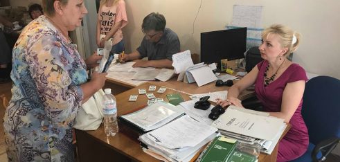 Кам’янець-Подільський: відвідувачів департаменту соцзахисту консультували з правових питань