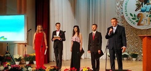 Участь керівництва Регіонального центру в урочистостях партнерів БПД