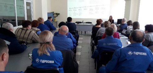 Працівникам заводу «Гідросила» розповіли про безоплатну правову допомогу як інструмент захисту своїх прав