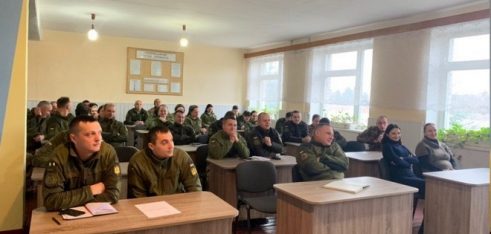 Безоплатна правова допомога захисникам України