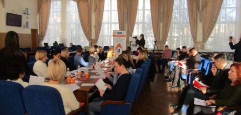 У Херсоні обговорили можливості протидії домашньому насильству