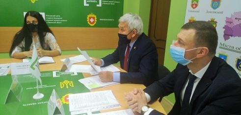 На Рівненщині відбулось перше засідання робочої групи проєкту «Програма відновлення для неповнолітніх, які є підозрюваними у вчиненні злочину»