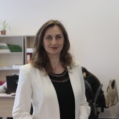 Бурчак Леся Іванівна